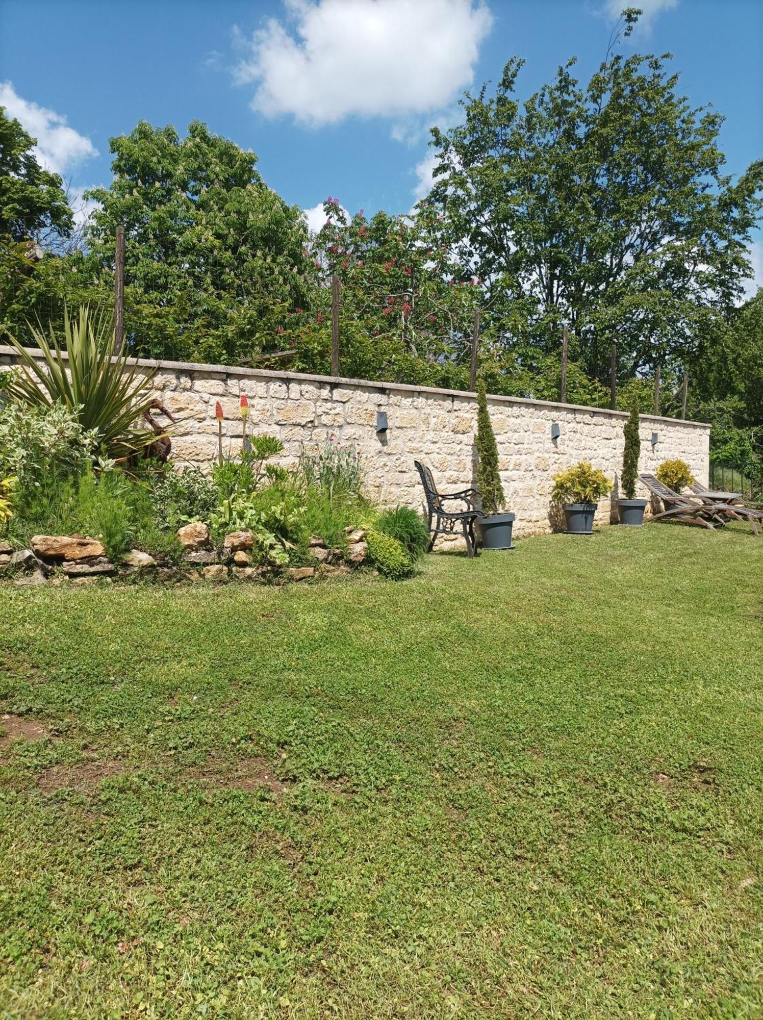 Le Clos De La Musardise - Gites De Charme Avec Piscine Chauffee Salignac Eyvigues Exteriér fotografie